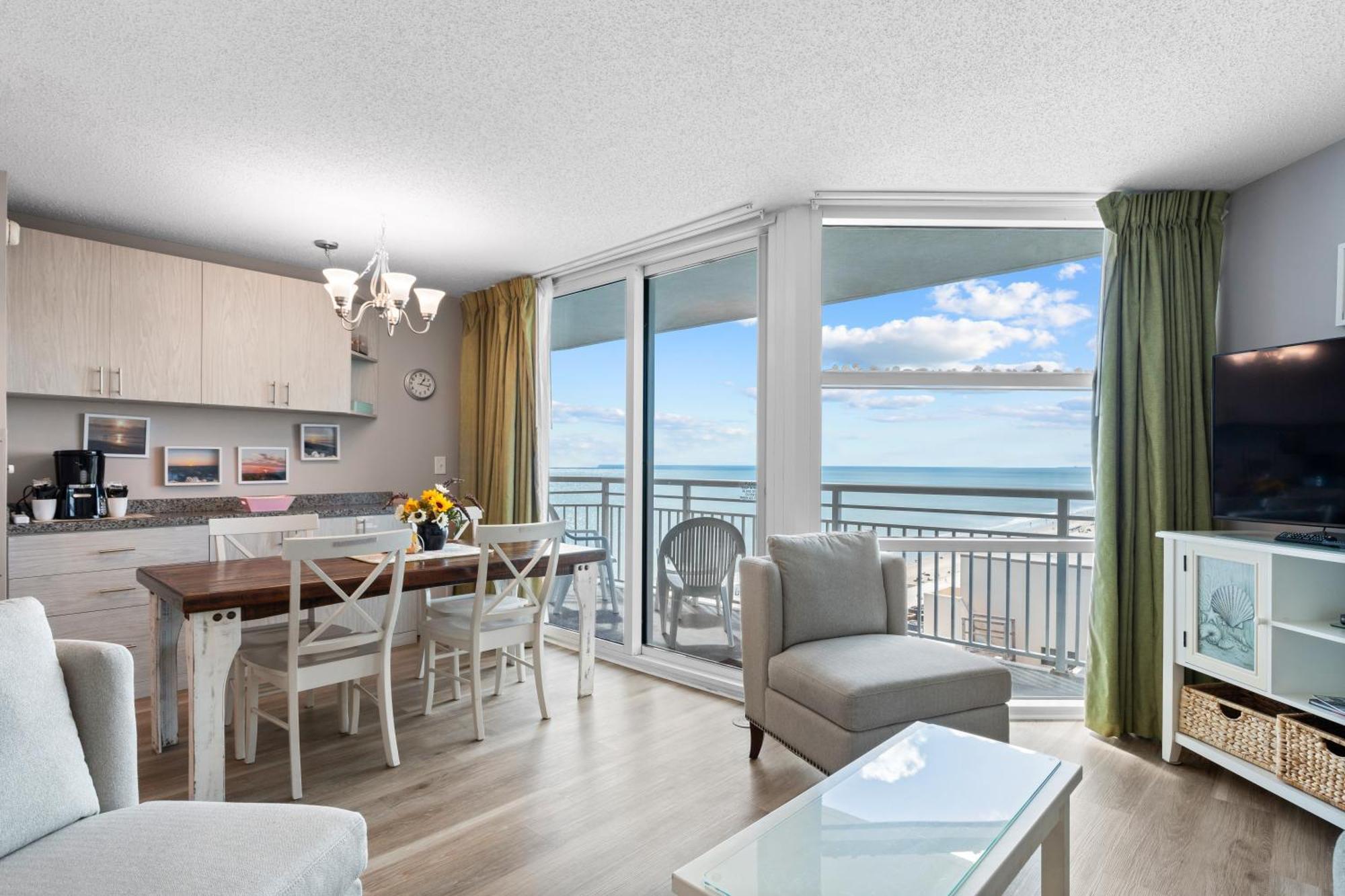 Seaside Resort Atlantic Beach Bagian luar foto